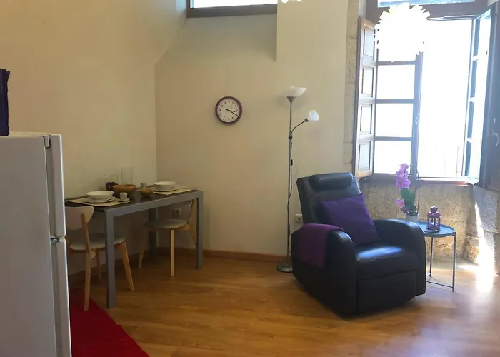 Carmine & Violet Santiago de Compostela