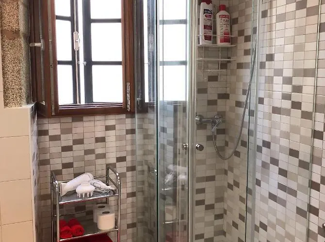 Carmine & Violet Apartamento *